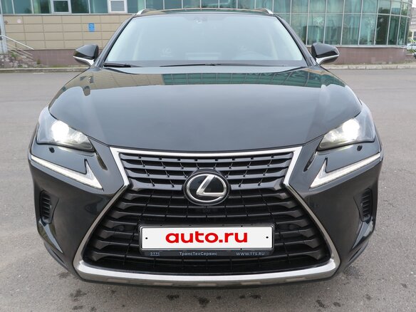 2020 Lexus NX 300 I Рестайлинг, чёрный, 4500000 рублей - вид 1
