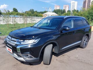 2017 Mitsubishi Outlander III Рестайлинг 2, чёрный, 2250000 рублей, вид 1