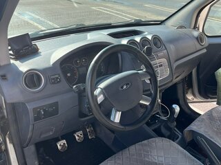 2011 Ford Transit Connect LWB I Рестайлинг, серебристый, 775000 рублей, вид 5