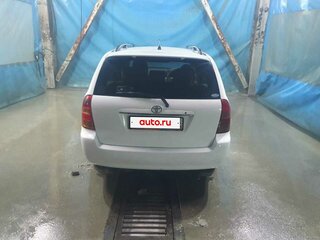2003 Toyota Corolla Fielder IX (E120, E130), белый, 600000 рублей, вид 2