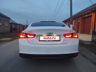 2018 Chevrolet Malibu IX, белый, 1550000 рублей, вид 4