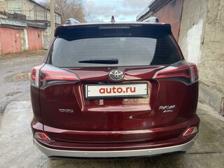2017 Toyota RAV4 IV (XA40) Рестайлинг, пурпурный, 3100000 рублей, вид 5