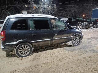 1999 Opel Zafira A, чёрный, 250000 рублей, вид 1