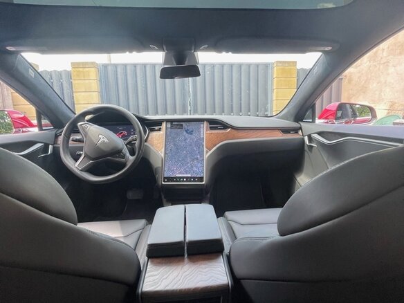 2019 Tesla Model S 100D I Рестайлинг, красный, 4100000 рублей - вид 11