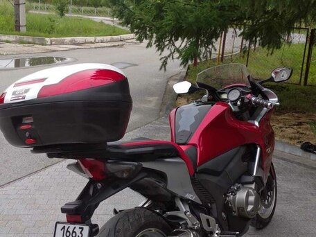 2010 Honda VFR 1200, пурпурный, 800000 рублей, вид 4