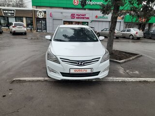 2014 Hyundai Solaris I Рестайлинг, белый, 800000 рублей, вид 1