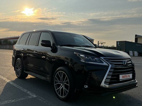 2018 Lexus LX 570 III Рестайлинг 2, чёрный, 13000000 рублей - вид 5