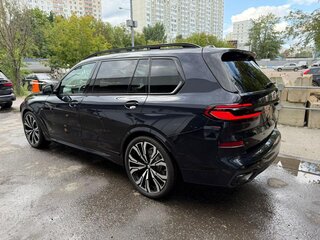 2025 BMW X7 40d I (G07) Рестайлинг, чёрный, 16000000 рублей, вид 4