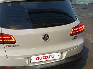 2016 Volkswagen Tiguan Euro 6 I Рестайлинг, белый, 1699000 рублей, вид 4