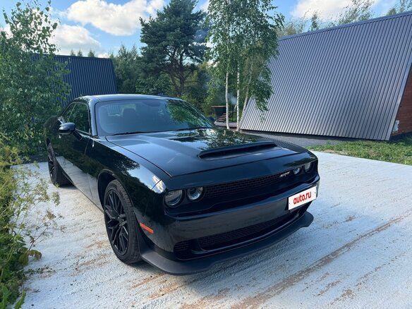 2020 Dodge Challenger III Рестайлинг 2, чёрный, 2647937 рублей - вид 3