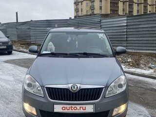 2012 Skoda Fabia II Рестайлинг, серый, 495000 рублей, вид 2