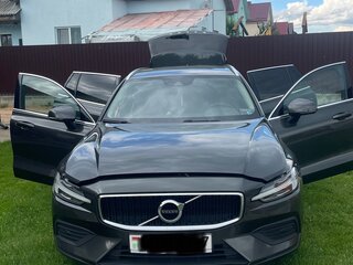 2019 Volvo V60 II, серый, 2220000 рублей, вид 3