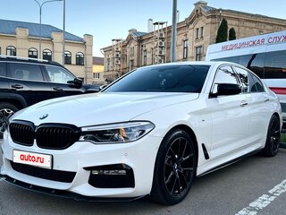 2017 BMW 5 серии 520d xDrive VII (G30/G31/G38), белый, 3800000 рублей, вид 3