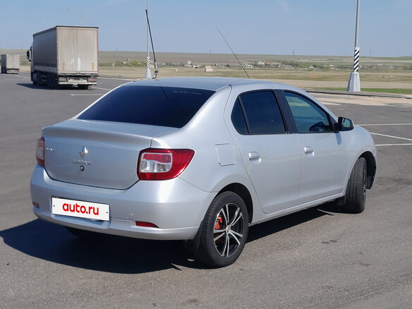 2014 Renault Logan II, серебристый, 820000 рублей - вид 12