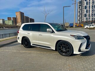 2016 Lexus LX 450d III Рестайлинг 2, белый, 8500000 рублей, вид 4