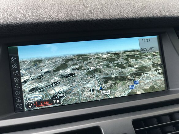 2013 BMW X5 50i II (E70) Рестайлинг, белый - вид 30