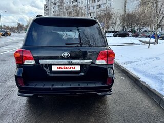 2013 Toyota Land Cruiser 200 Series Рестайлинг 1, чёрный, 4200000 рублей, вид 4