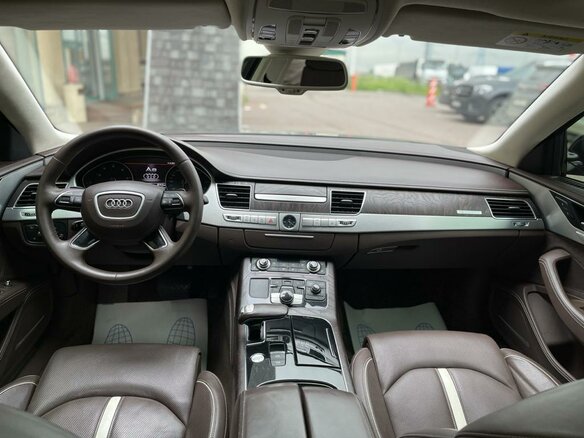 2013 Audi A8 Long III (D4) Рестайлинг, чёрный - вид 13
