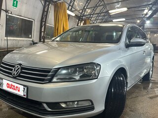 2014 Volkswagen Passat B7, серебристый, 700000 рублей, вид 1