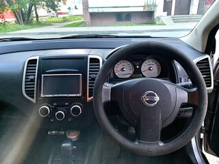 2011 Nissan Wingroad III (Y12), серебристый, 700000 рублей, вид 5