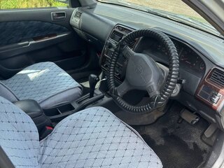 1998 Toyota Carina VII (T210), серебристый, 450000 рублей, вид 4