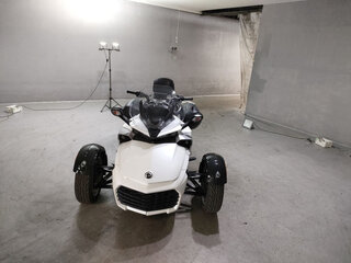 2015 BRP Can-Am Spyder, белый, 1600000 рублей, вид 4