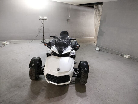 2015 BRP Can-Am Spyder, белый, 1600000 рублей, вид 4