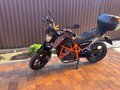 2016 KTM 690 Duke, оранжевый, 585000 рублей - вид 2