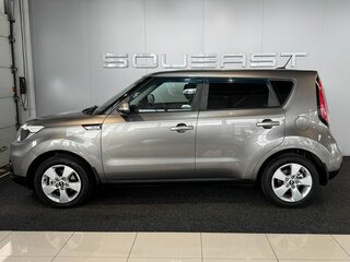 2017 Kia Soul II Рестайлинг, серебристый, 1439000 рублей, вид 4