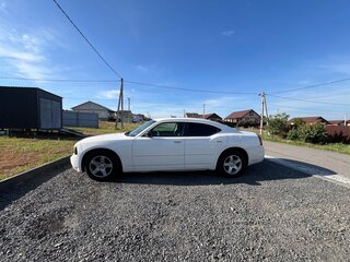 2009 Dodge Charger VI (LX), белый, 1100000 рублей, вид 4