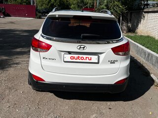 2010 Hyundai Tucson II, белый, 1200000 рублей, вид 4
