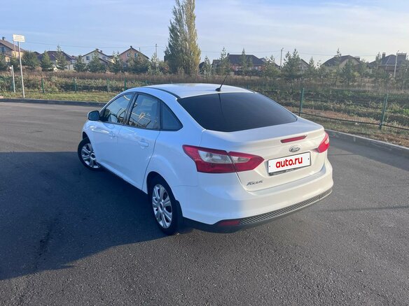 2013 Ford Focus III, белый, 800000 рублей - вид 12