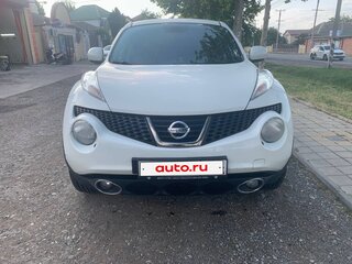 2011 Nissan Juke I, белый, 1090000 рублей, вид 3