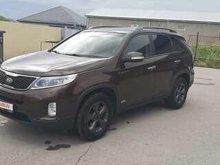 2014 Kia Sorento II Рестайлинг, коричневый, 1860000 рублей, вид 1