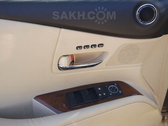 2012 Lexus RX 270 III Рестайлинг, коричневый, 2120000 рублей - вид 9