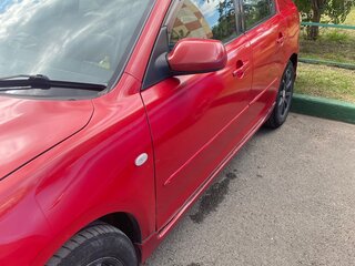 2004 Mazda 3 I (BK), красный, 400000 рублей, вид 4