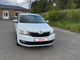 2019 Skoda Rapid I Рестайлинг, белый, 945000 рублей, вид 5