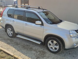 2014 Nissan X-Trail II Рестайлинг, серебристый, 1700000 рублей, вид 3
