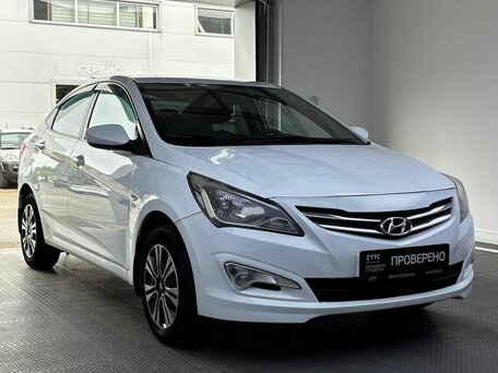2016 Hyundai Solaris I Рестайлинг, белый, 869900 рублей, вид 3