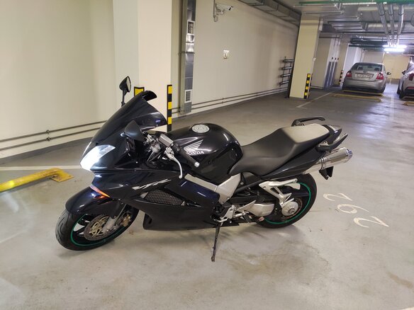 2006 Honda VFR 800, чёрный, 520000 рублей - вид 10