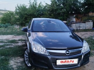 2011 Opel Astra H Рестайлинг, серый, 690000 рублей, вид 3
