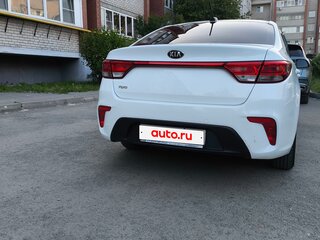 2019 Kia Rio IV, белый, 1350000 рублей, вид 5