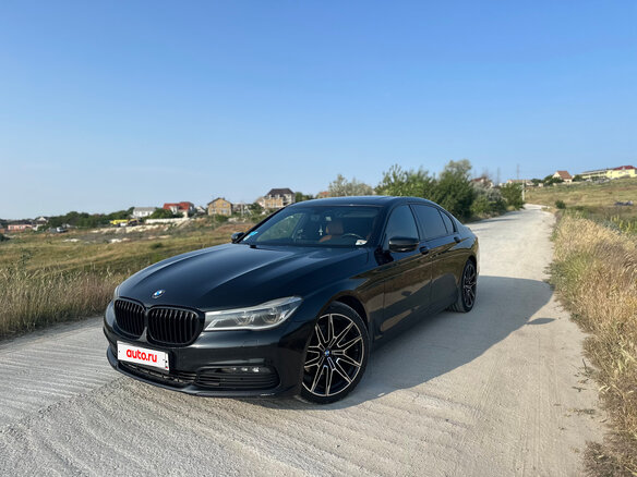 2017 BMW 7 серии Long 730Ld xDrive VI (G11/G12), чёрный, 3400000 рублей - вид 13