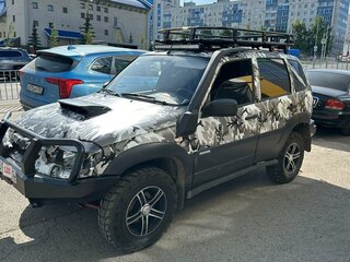 2011 Chevrolet Niva I Рестайлинг, серебристый, 700000 рублей, вид 3
