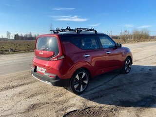 2022 Kia Soul III, красный, 1915000 рублей, вид 3