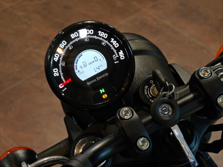 2026 Royal Enfield Hunter, белый, 432000 рублей, вид 5