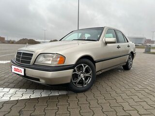 1994 Mercedes-Benz C-Класс 200 I (W202), золотистый, 350000 рублей, вид 4