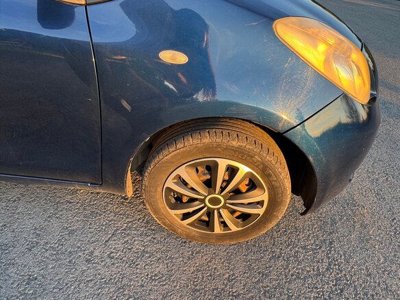 2005 Toyota Vitz II (XP90), синий, 500000 рублей - вид 7
