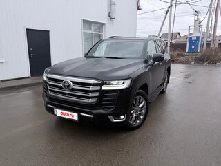 2023 Toyota Land Cruiser 300 Series, чёрный, 12000000 рублей, вид 4