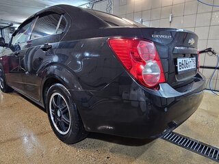 2014 Chevrolet Aveo II, чёрный, 510000 рублей, вид 4